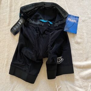 Taylored Fit Men's Black Athletic Shorts